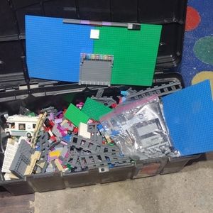 Assorted Legos
